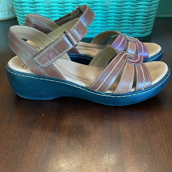 CLARKS Women's Delana Varro Dress Sandal - Picture 5 of 11